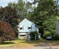 94 E Center Hill Road, Dallas, PA 18612