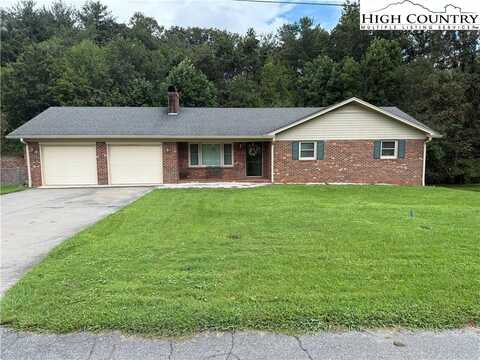 286 Raven Laurel Drive, Wilkesboro, NC 28697