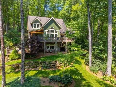 6736 Wayah Road, Franklin, NC 28734