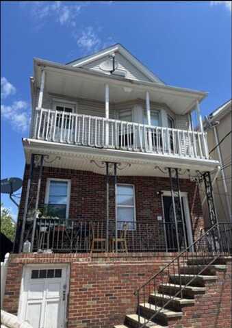 133 WEST 20TH ST, Bayonne, NJ 07002