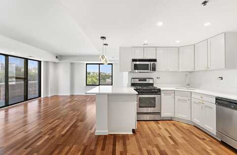 700 1ST ST, Hoboken, NJ 07030