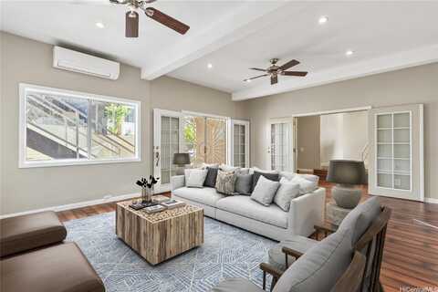 99-670 Aliipoe Drive, Aiea, HI 96701
