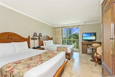 2045 Kalakaua Avenue, Honolulu, HI 96815