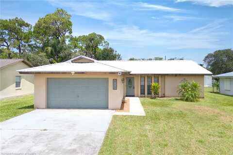 217 Quail Avenue, Sebring, FL 33870