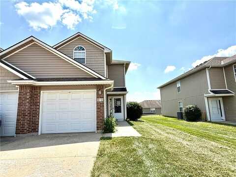 816 SW Peach Tree Lane, Lees Summit, MO 64064