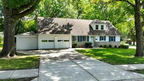 9431 Russell Street, Overland Park, KS 66212