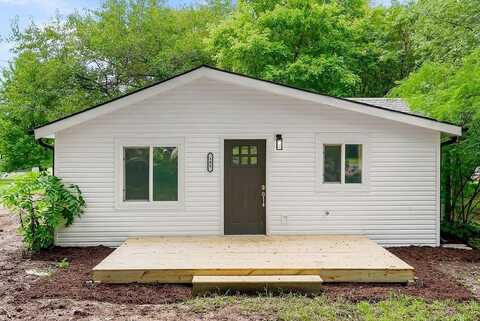 108 S First Street, Mound City, KS 66056