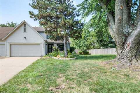 12112 England Street, Overland Park, KS 66213