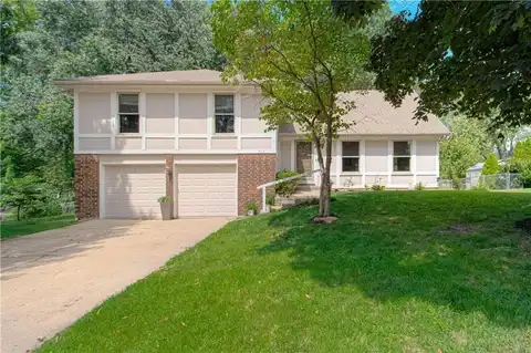 9016 W 48th Terrace, Shawnee, KS 66203