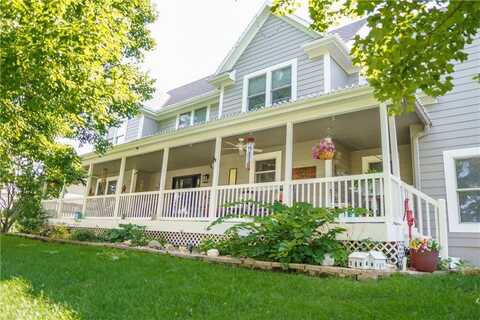 1705 SE Holstein Drive, Oak Grove, MO 64075