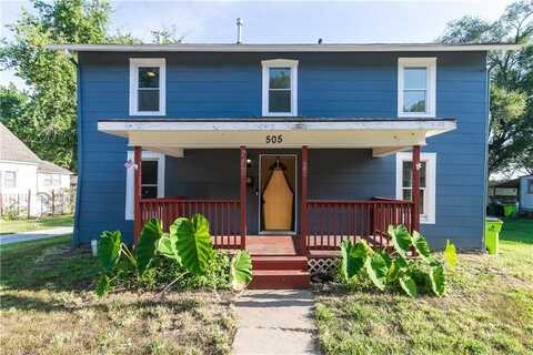 505 E Wall Street, Harrisonville, MO 64701