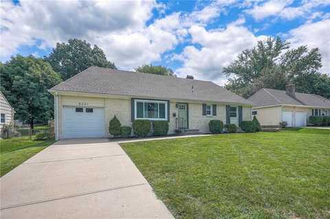 8331 Beverly Drive, Overland Park, KS 66207