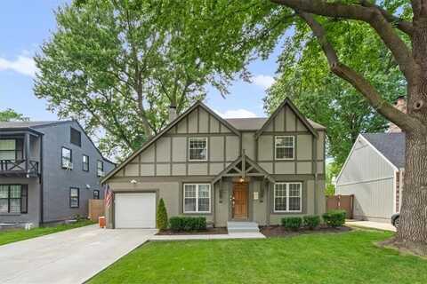 7432 Charlotte Street, Kansas City, MO 64131