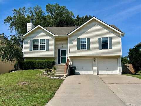 2116 High Street, Leavenworth, KS 66048
