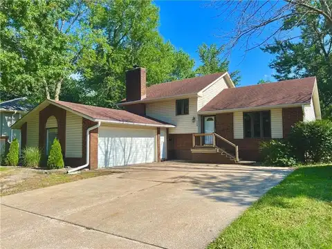 209 Carol Lane, Cameron, MO 64429