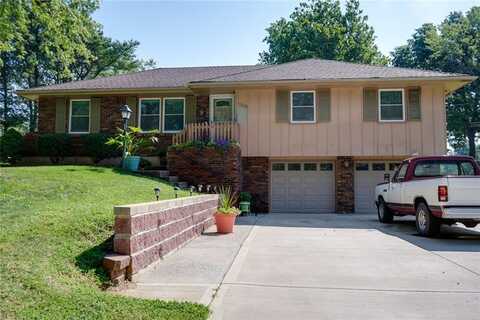 1308 SW Speas Drive, Blue Springs, MO 64014