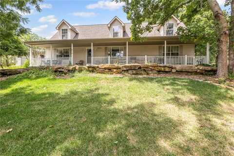 612 17th Street, Osawatomie, KS 66064