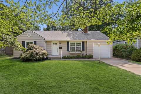 5200 Ash Street, Roeland Park, KS 66205