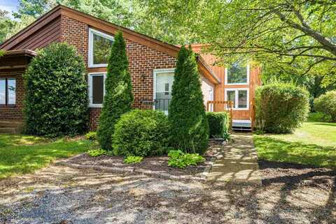 1063 ROSEDALE DR, ROCKINGHAM, VA 22801