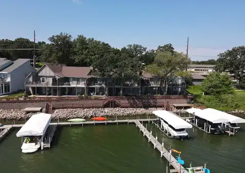 1020 Hwy 71 S 6, Okoboji, IA 51355