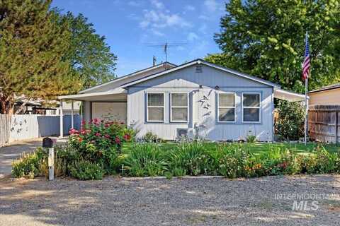 321 E South Ave, Hagerman, ID 83332