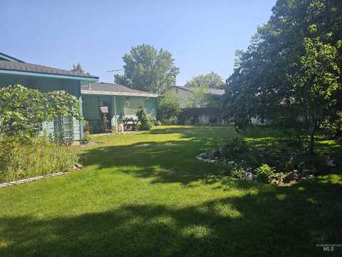 115 E 15th North, Mountain Home, ID 83647