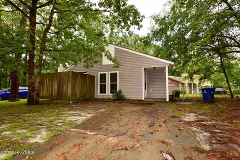 103 Twinwood Drive, Jacksonville, NC 28546