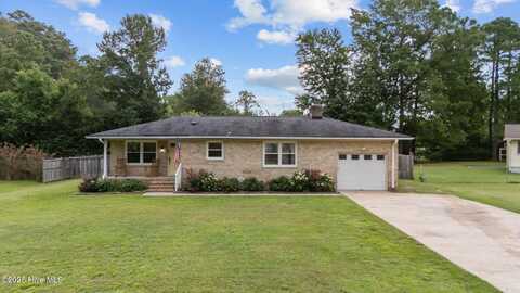 105 Daniels Court, Havelock, NC 28532
