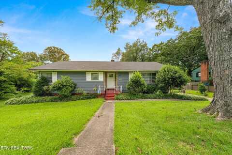 307 Iroquois Drive, Knoxville, TN 37914