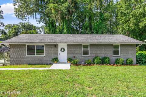 133 Lasalle Rd, Oak Ridge, TN 37830