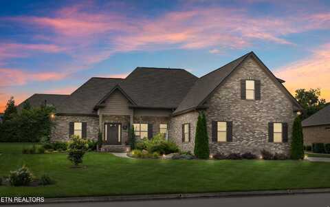 2097 Fieldstone Drive, Lenoir City, TN 37772