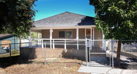1335 Lakeview Avenue, Klamath Falls, OR 97601