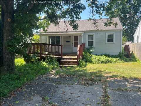 2121 Wilson Avenue, Saint Albans, WV 25177