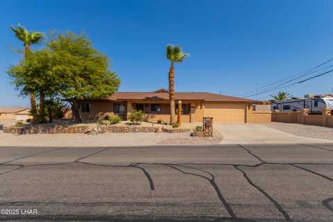 3851 Blackfoot Dr, Lake Havasu City, AZ 86406