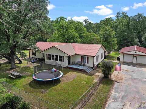 250 Sand Country Rd, Jefferson, TX 75657