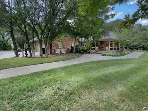 2721 SE Scorpio Avenue, Topeka, KS 66605