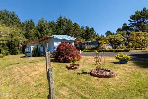 5405 NW Pacific Coast Hwy, Waldport, OR 97394