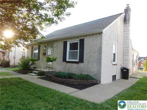 133 Roth Avenue, Hellertown Boro, PA 18055