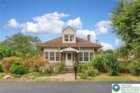 2022 Greenawalds Avenue, White Hall, PA 18104