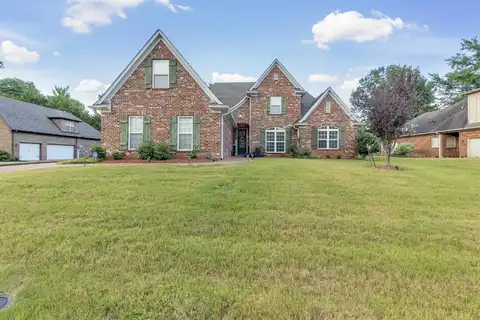 684 ROLLING ROCK, Memphis, TN 38018