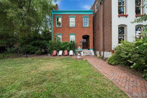 2341 S 12th St, Saint Louis, MO 63104