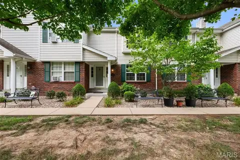 1712 Honeysuckle Drive, Saint Charles, MO 63303