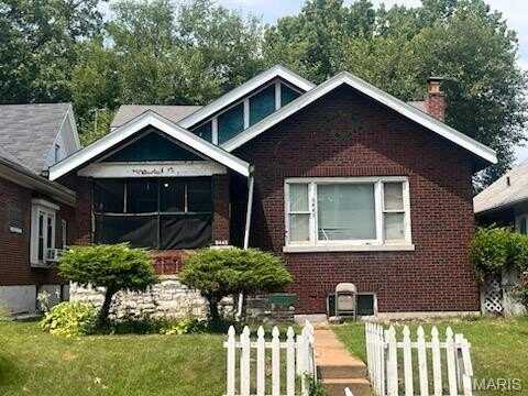 5445 N Kingshighway Blvd, Saint Louis, MO 63115