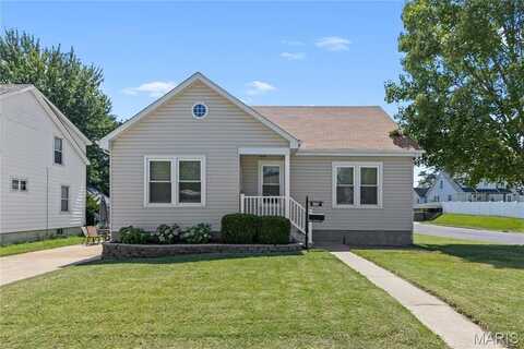 308 W W 8th Street Street, Washington, MO 63090