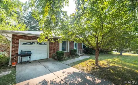 9 Dogwood Lane, Rolla, MO 65401