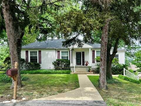 1905 Gloria Road, Unincorporated, MO 63125