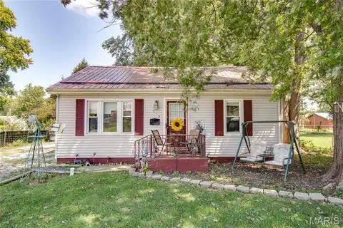 515 Anderson Street, Carlinville, IL 62626