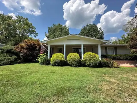 1403 S Henderson Street, Salem, MO 65560