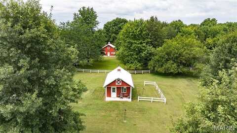 910 Lakeview Road, Shipman, IL 62685