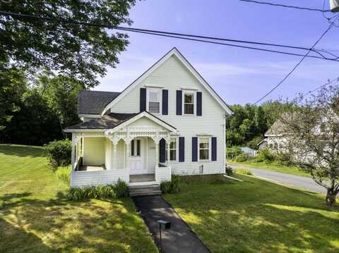 17 School Street, Machias, ME 04654